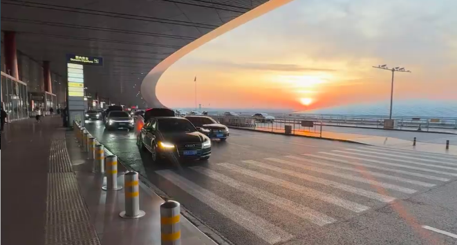 少年得志可能是灾难，中年上岸才是最大的幸运。-宙的资源网